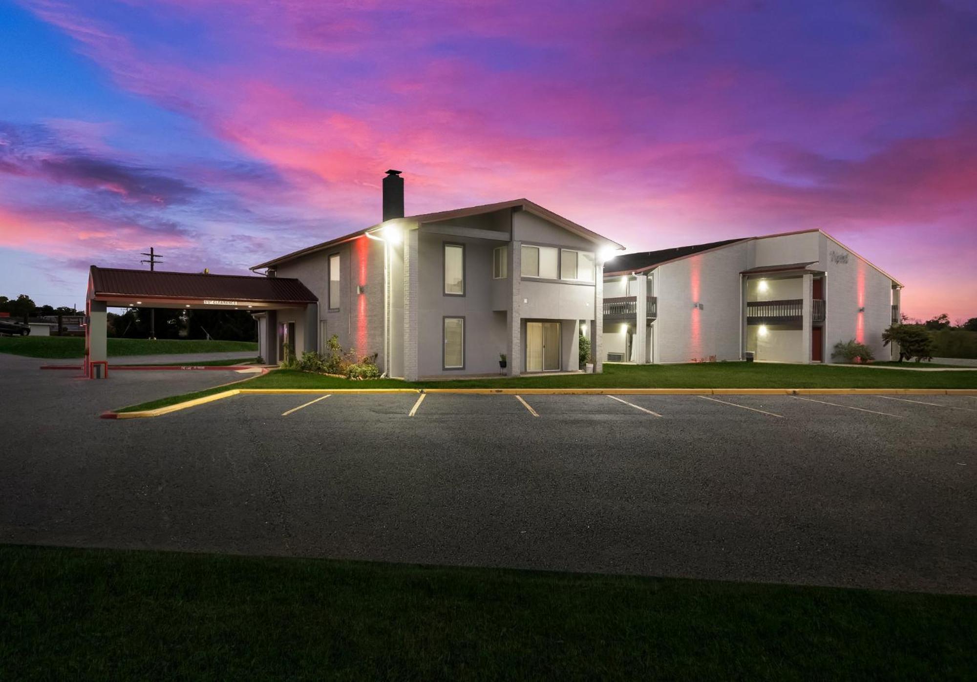 Red Roof Inn Madisonville المظهر الخارجي الصورة