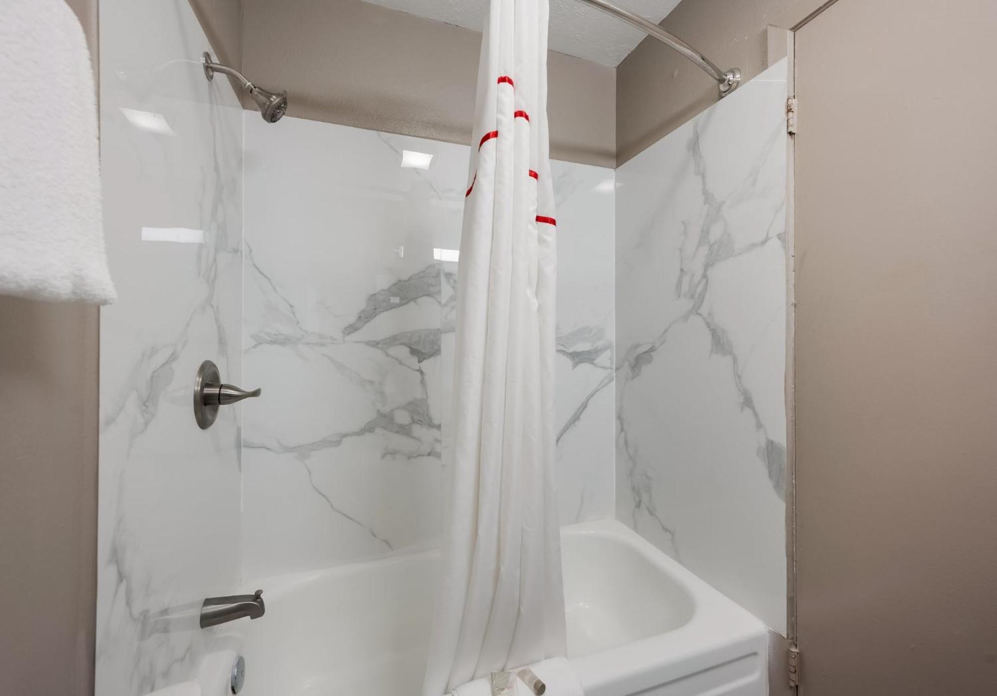 Red Roof Inn Madisonville المظهر الخارجي الصورة