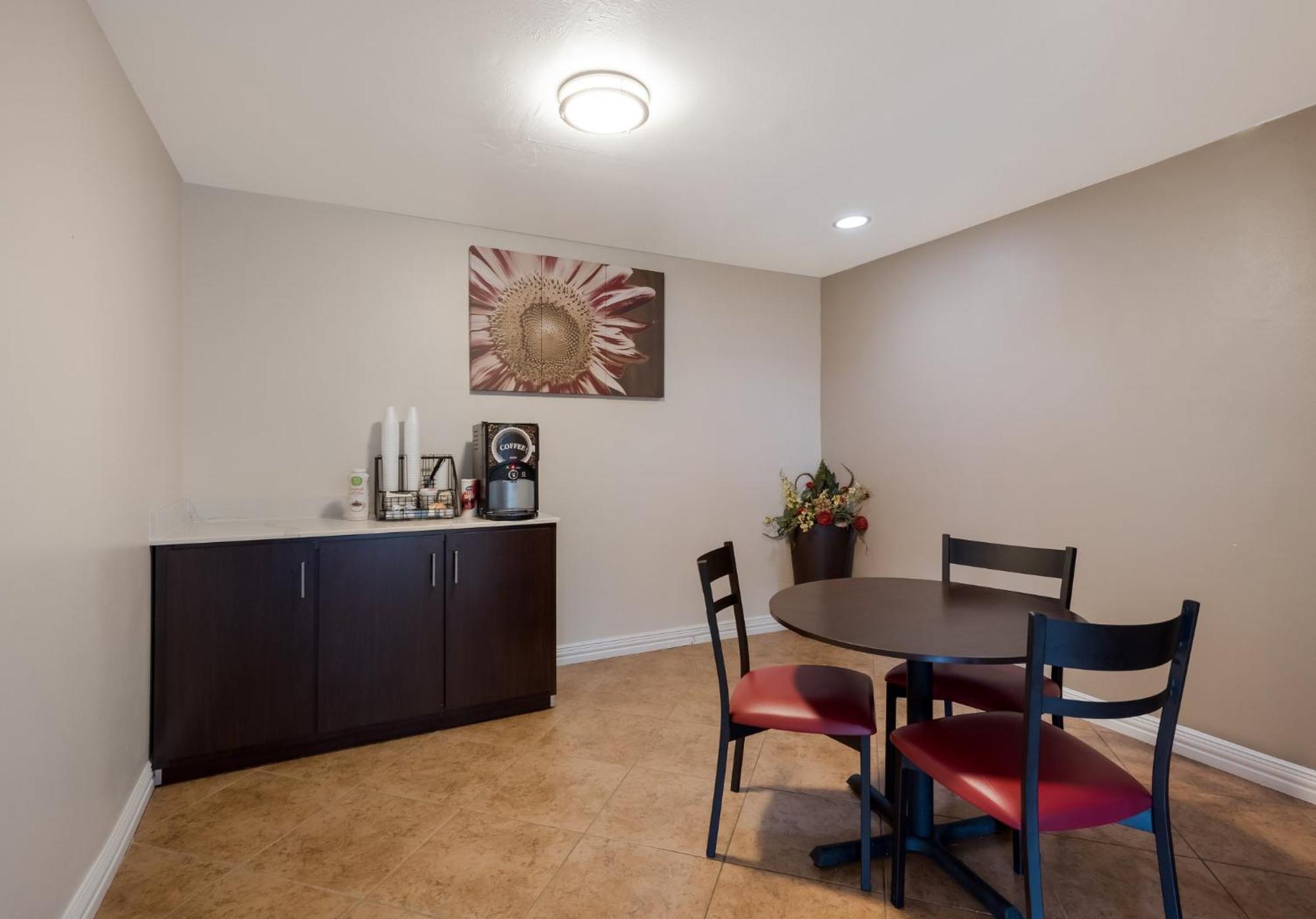 Red Roof Inn Madisonville المظهر الخارجي الصورة